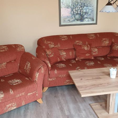 Ferienwohnung Am Dorfteich フェーマルン エクステリア 写真
