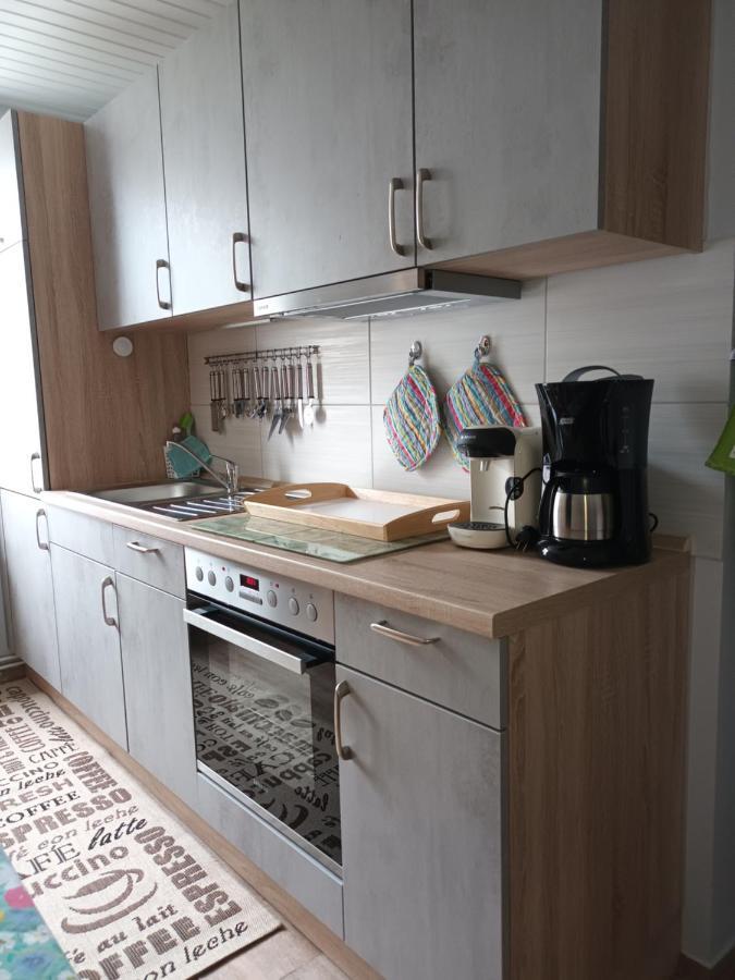Ferienwohnung Am Dorfteich フェーマルン エクステリア 写真